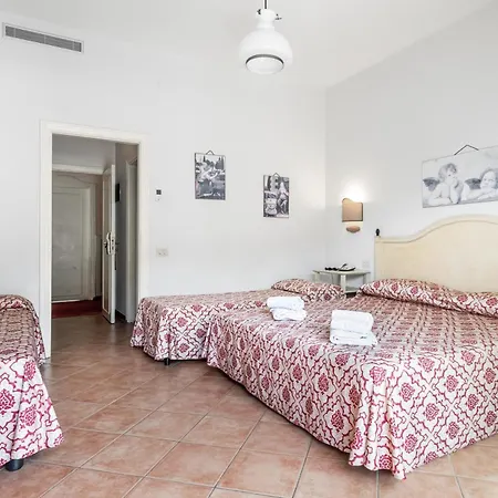 Hotiday Cefalù