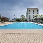 Hotel Hotiday 3*