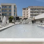Hotel Hotiday 3*